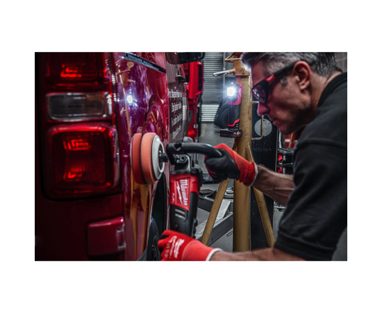  Фонарь Milwaukee M12 CML-401 (4933479366) 